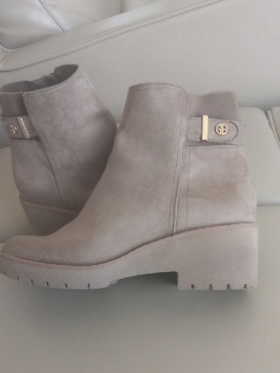Giani Bernini Shoes - Giani Bernini Light Taupe Suede Wedge Ankle Boots Size 6.5M